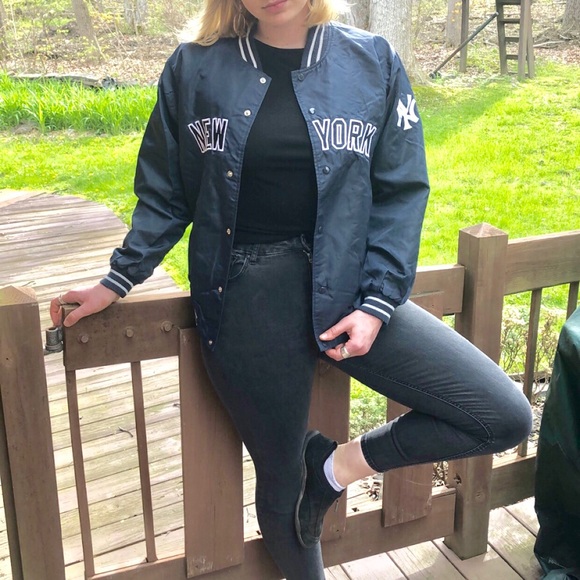 Jackets & Blazers - Woman’s New York Yankees Button Up Jacket